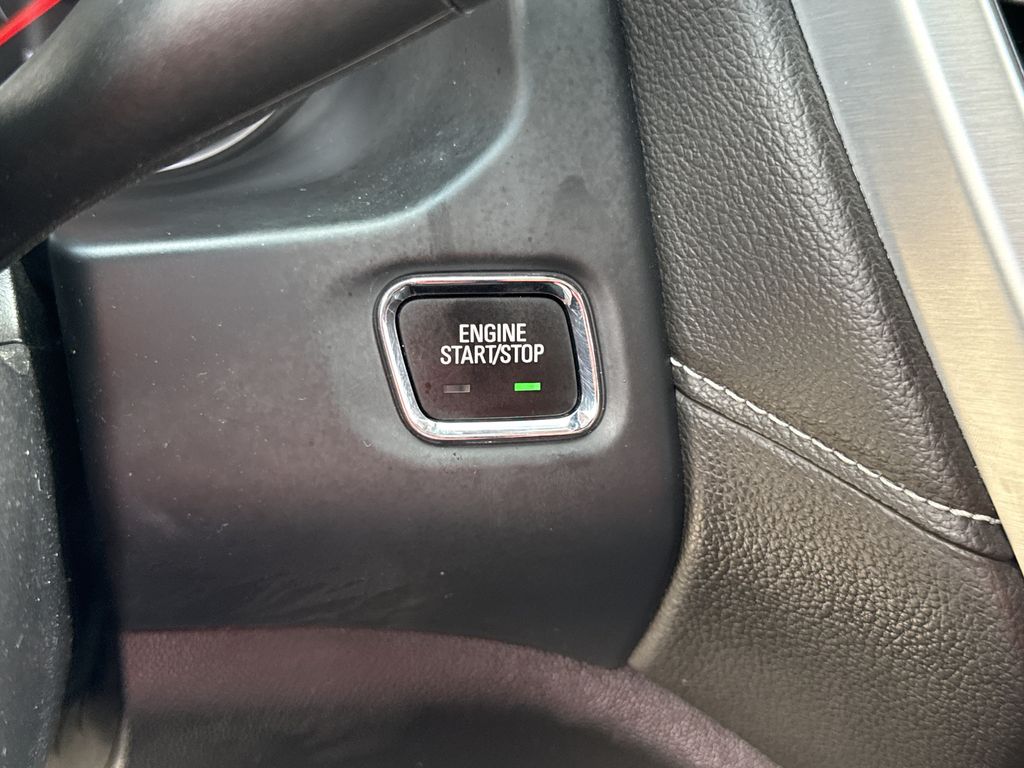 Used 2023 GMC Acadia SUV