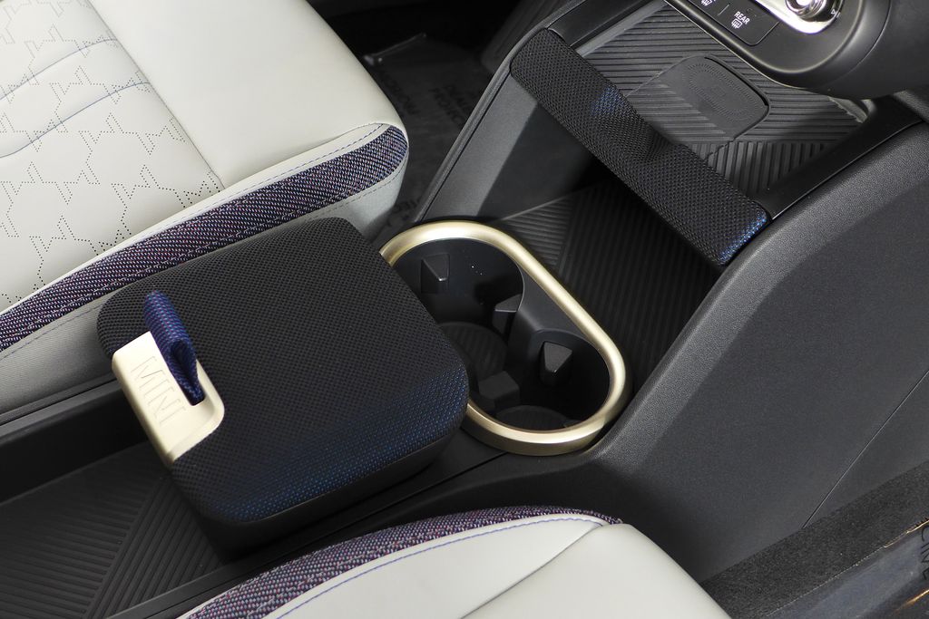 Thumbnail: 2025 MINI Cooper Countryman - 15