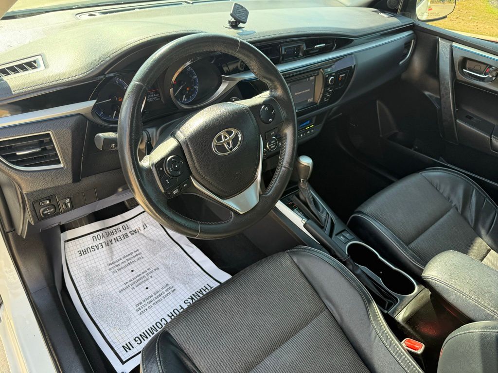 Thumbnail: 2014 Toyota Corolla - 12
