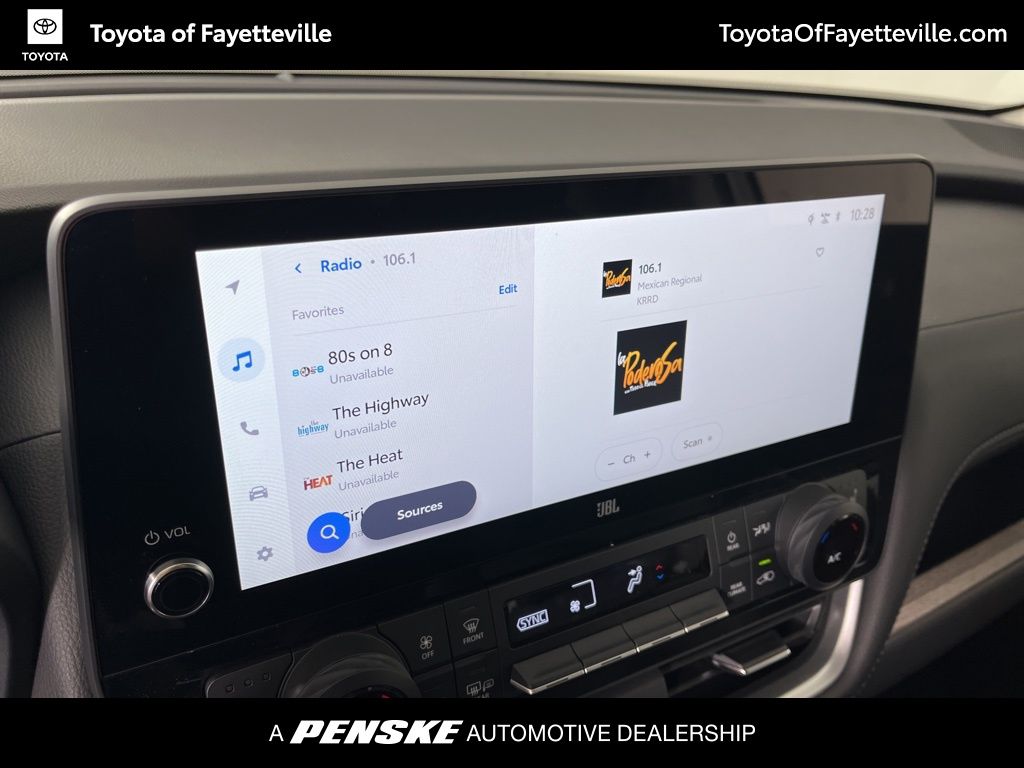 Thumbnail: 2026 Toyota Grand Highlander - 32