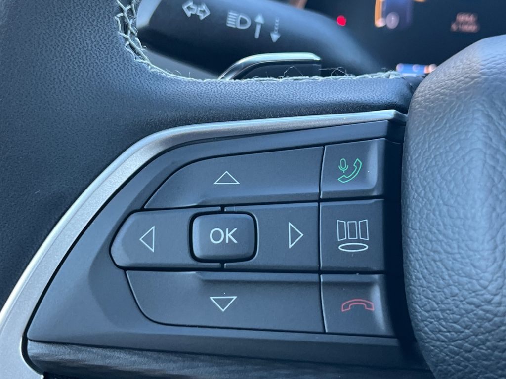 New Car 2025 Jeep Grand Cherokee L  Laredo For Sale Under $90,000 In Austin, Texas