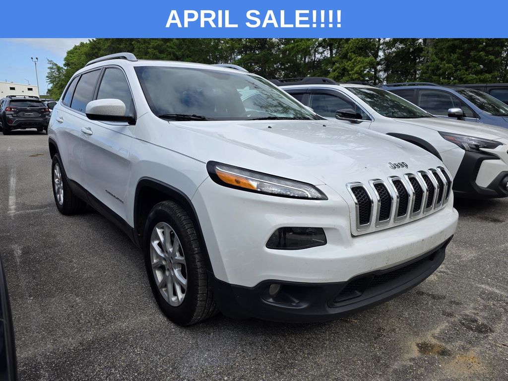 Bright White Clearcoat 2018 Jeep Cherokee Latitude Plus FWD SUV / Crossover Front-Wheel Drive 9-Speed Automatic