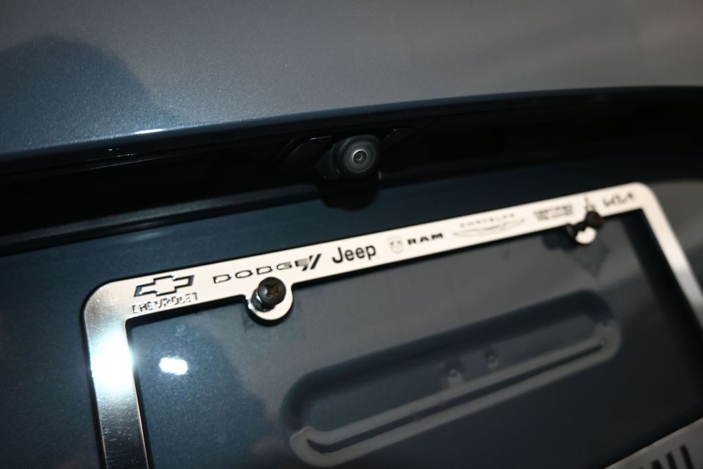 Used 2021 Polymetal Gray Mazda Carbon Edition image 39