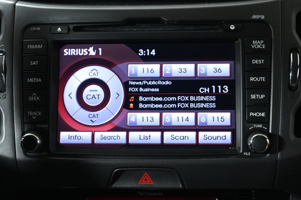 Thumbnail: 2011 Kia Sportage - 21