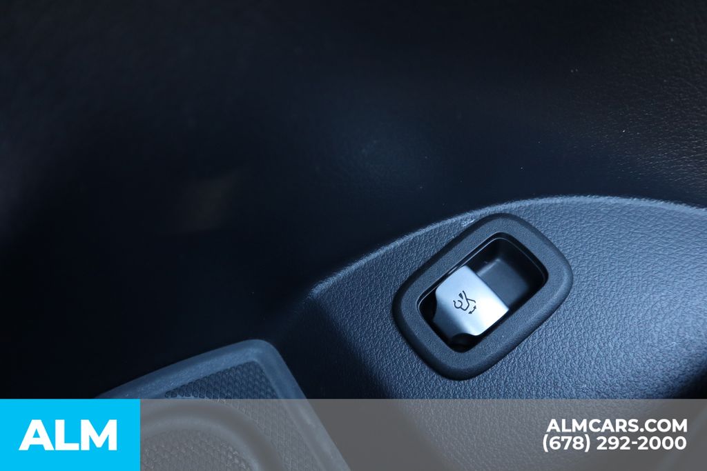Used 2024 Blue Mercedes-Benz GLC 300 Coupe image 17