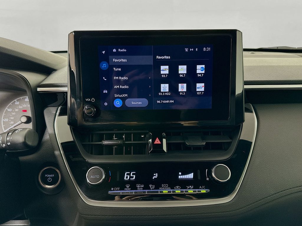 2023 Toyota Corolla Cross SE 14