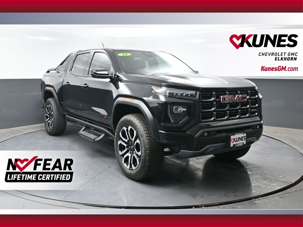 2025 GMC Canyon AT4 Crew Cab 4WD