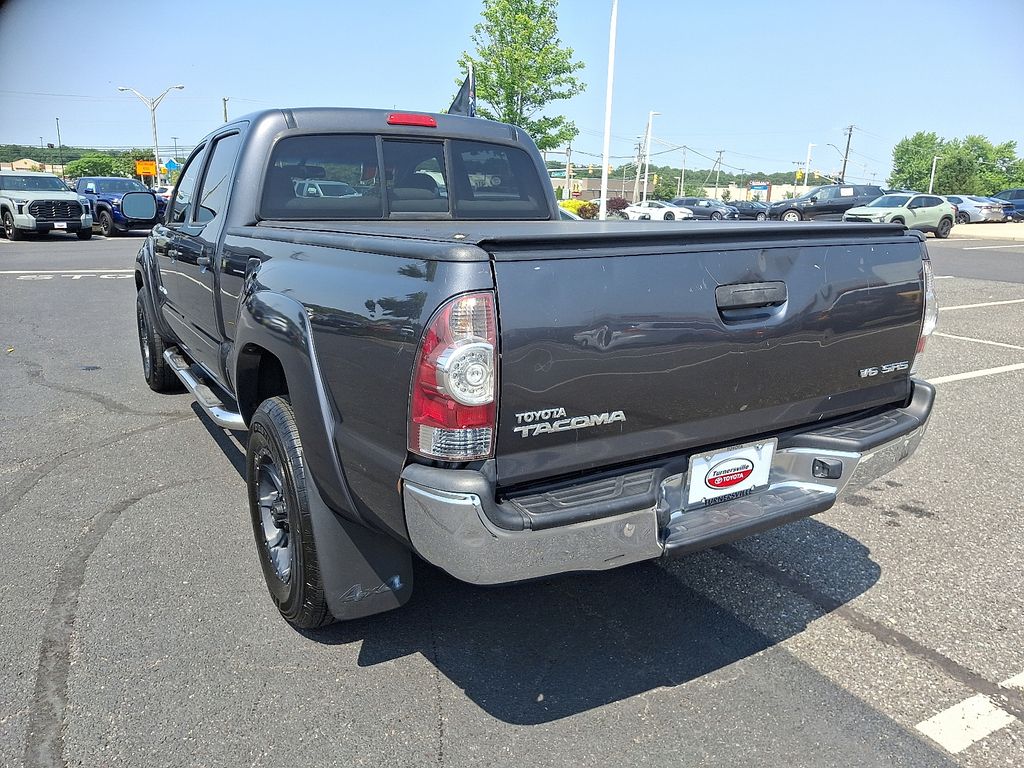 2011 Toyota Tacoma Base 4