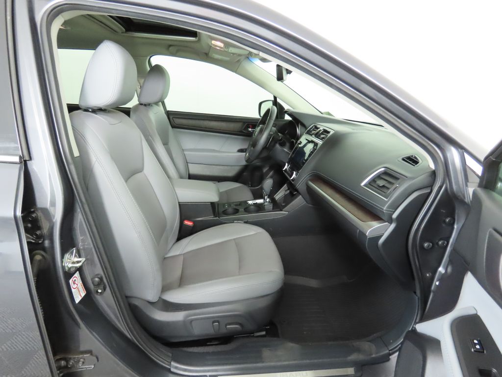 2019 Subaru Outback 3.6R Limited 21