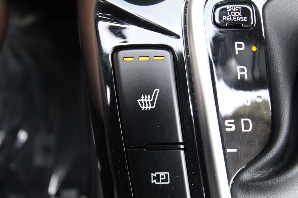 Used 2024 Kia Seltos SUV