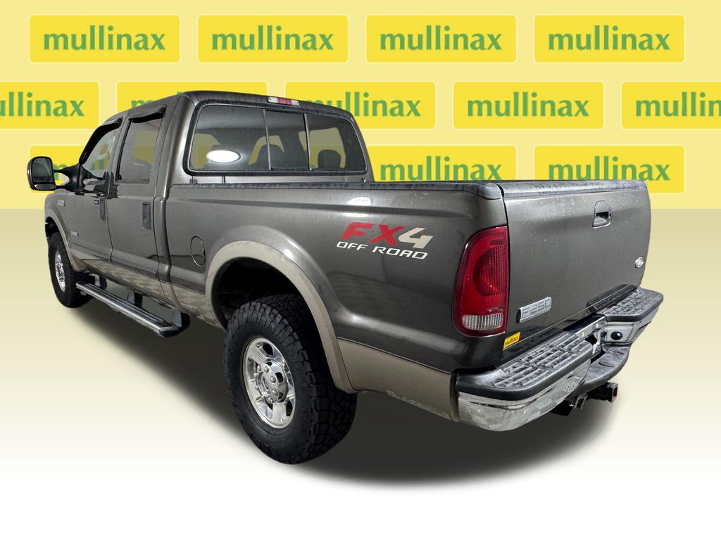 Used 2005  Ford Lariat image 10