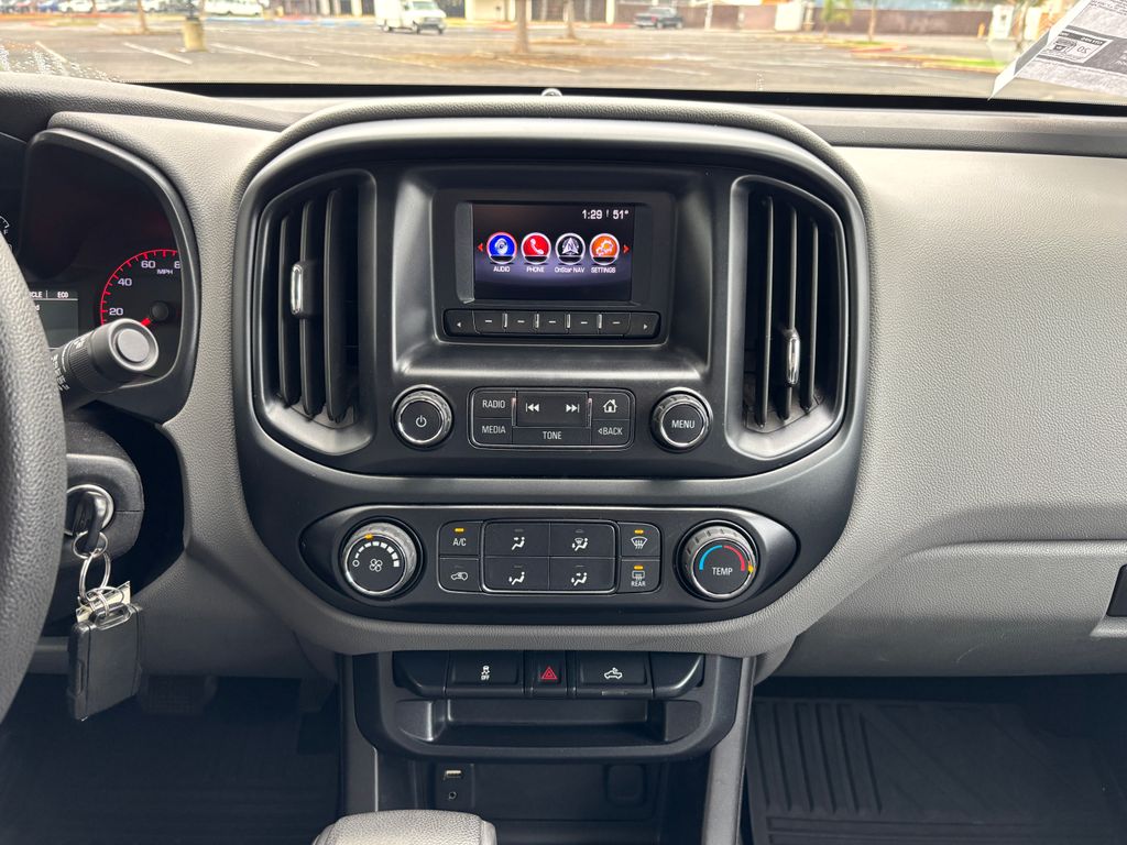 Thumbnail: 2016 GMC Canyon - 12