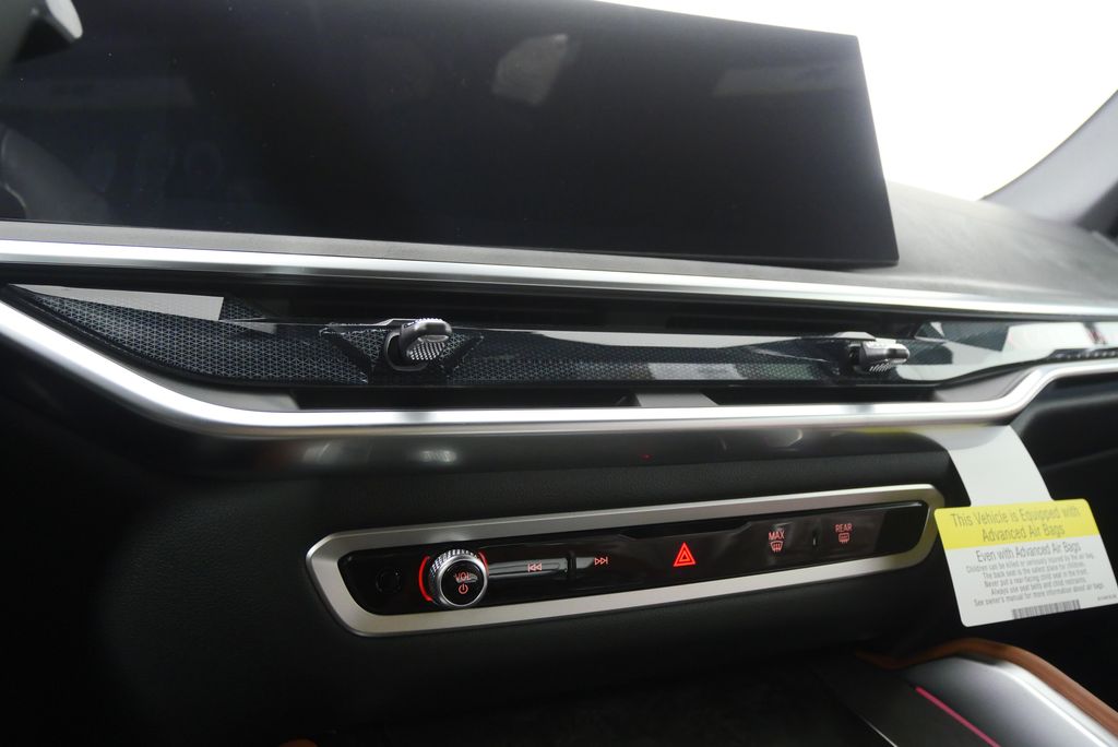 Thumbnail: 2026 BMW X6 - 22