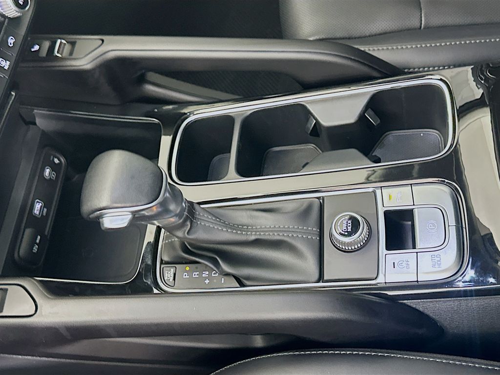 Thumbnail: 2025 Kia Telluride - 17