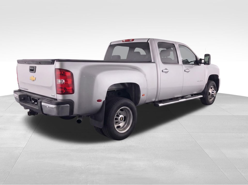 Used 2013 Chevrolet Silverado 3500HD Truck