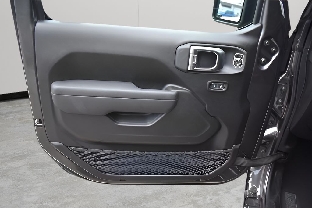 New Car 2025 Jeep Gladiator  Sport S For Sale Under $40,000 In Austin, Texas