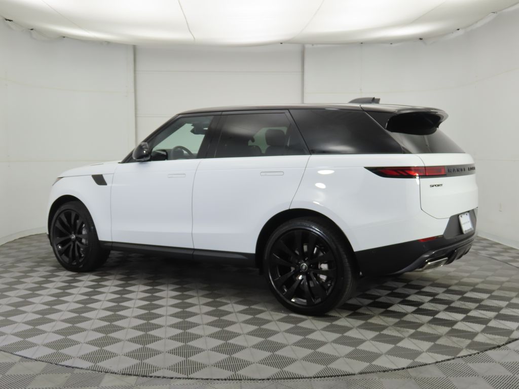 Thumbnail: 2025 Land Rover Range Rover Sport - 7