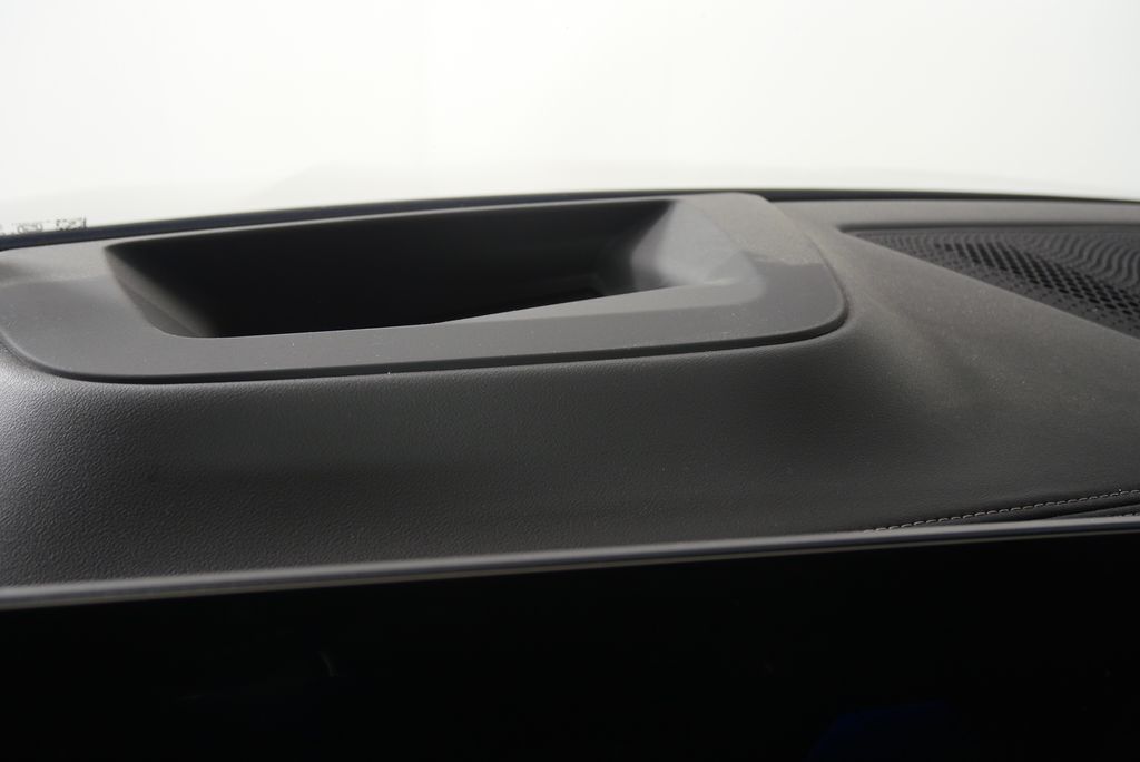 Thumbnail: 2025 BMW X5 - 24