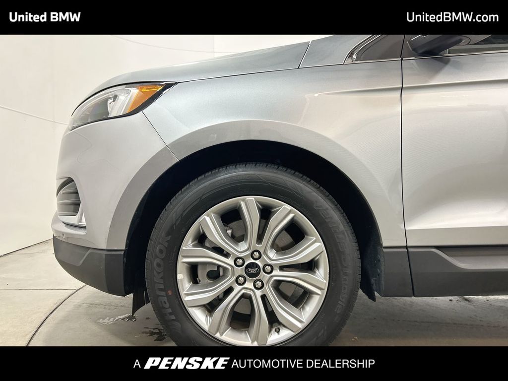 Thumbnail: 2024 Ford Edge - 10