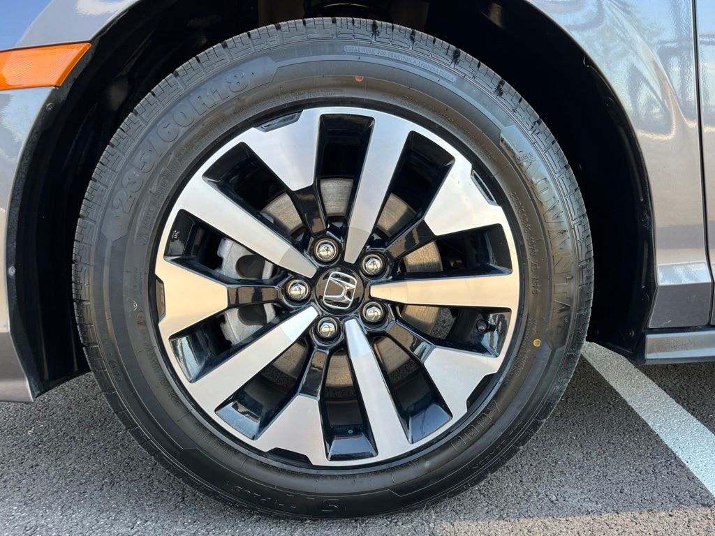 Thumbnail: 2025 Honda Odyssey - 11