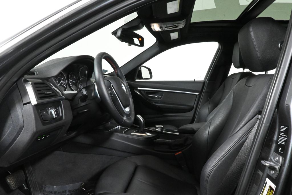 2019 BMW 3 Series 330i xDrive 3