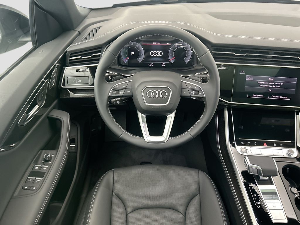 Thumbnail: 2026 Audi Q8 - 10