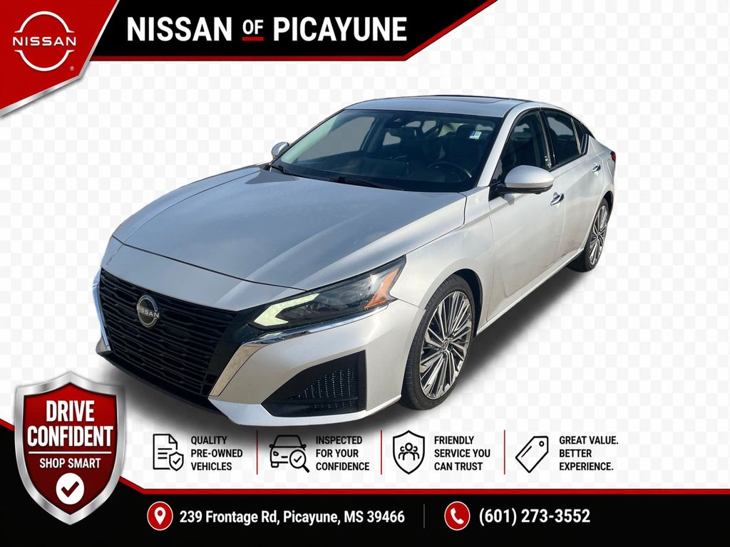 Brilliant Silver Metallic 2023 Nissan Altima Sedan Front-Wheel Drive Continuously Variable Transmission