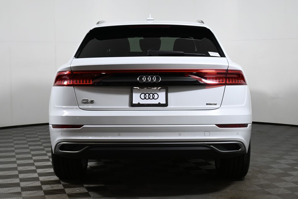 Thumbnail: 2021 Audi Q8 - 6