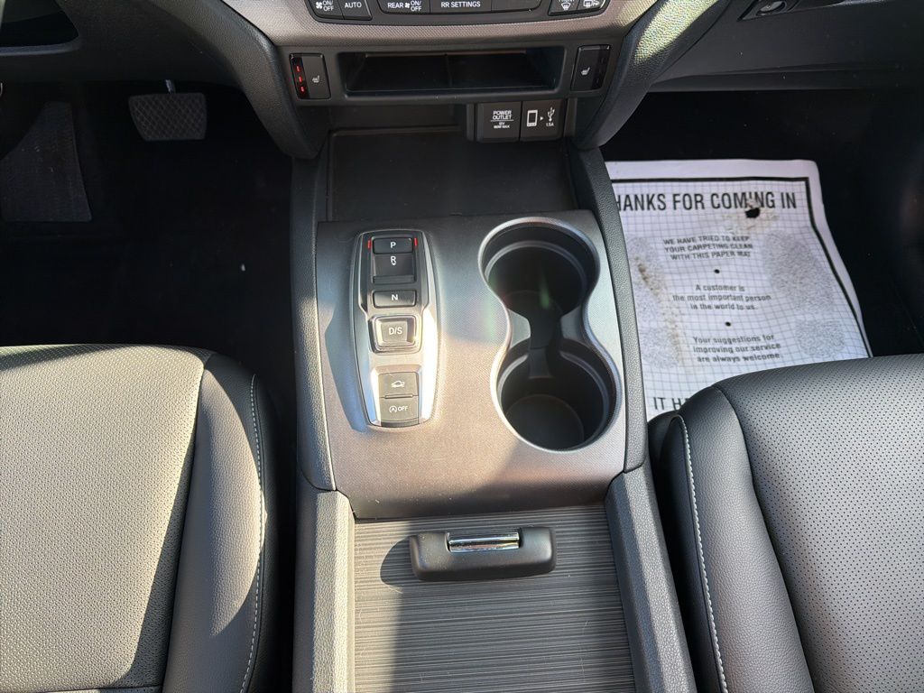 Thumbnail: 2023 Honda Ridgeline - 17