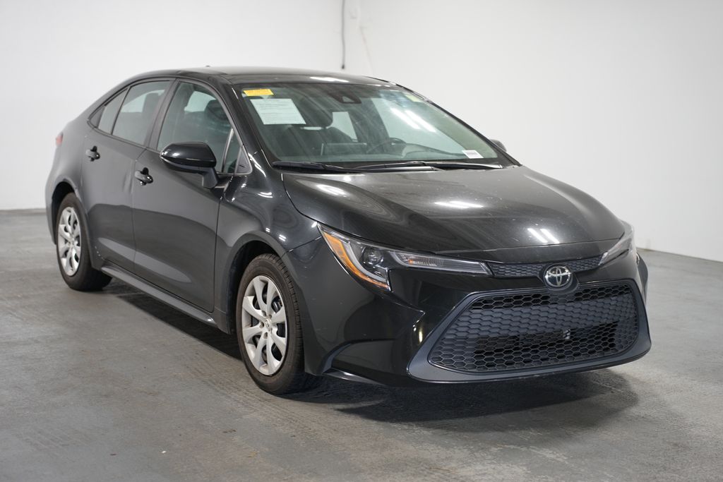 Thumbnail: 2021 Toyota Corolla - 3
