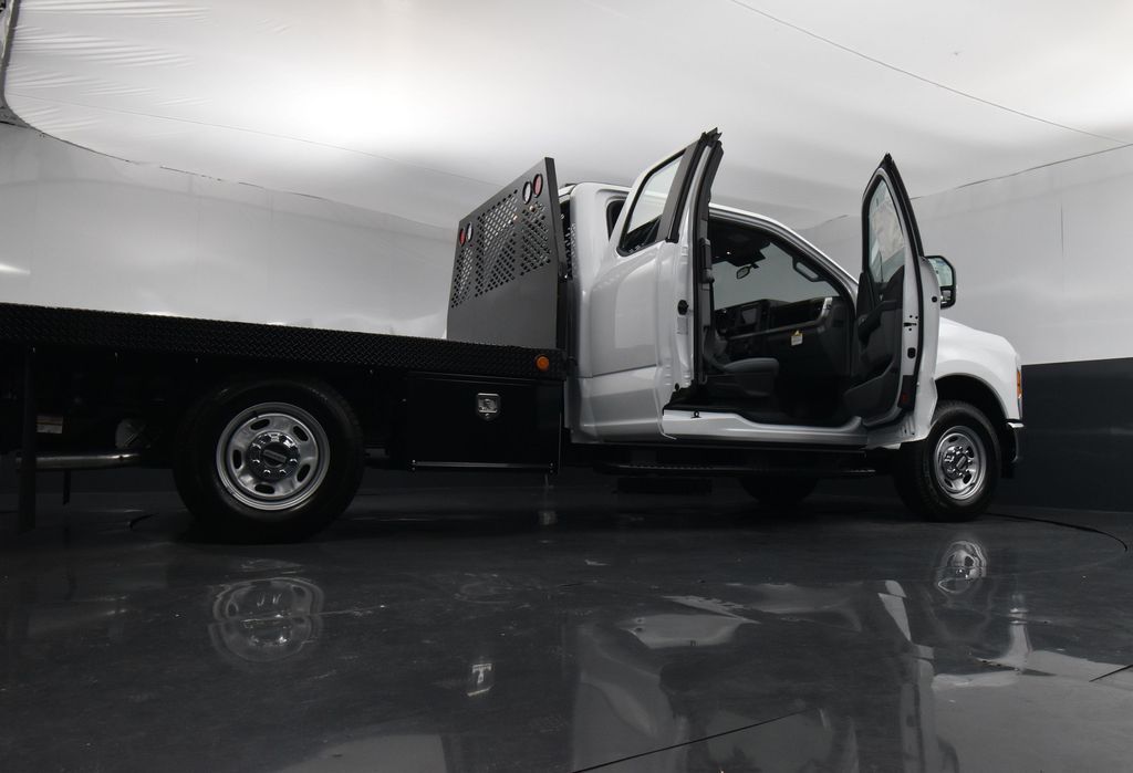 2023 Ford F-350 XL