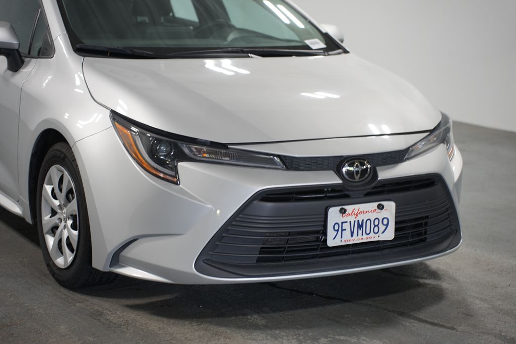 Thumbnail: 2023 Toyota Corolla - 4