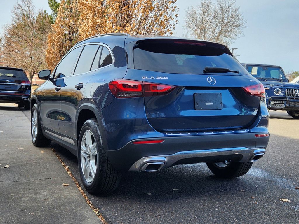 2022 Mercedes-Benz GLA GLA 250 7