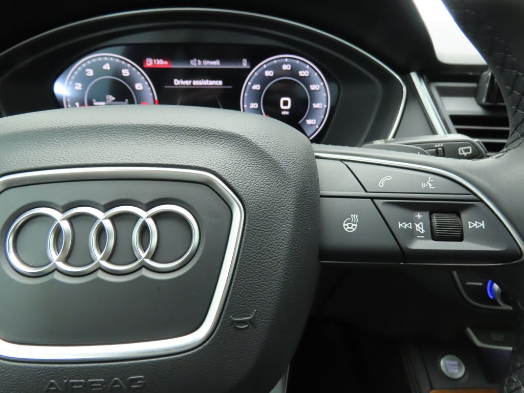 Thumbnail: 2023 Audi Q5 - 12