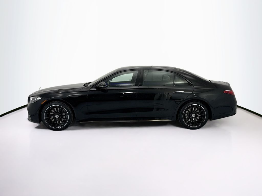Thumbnail: 2026 Mercedes-Benz S-Class - 8