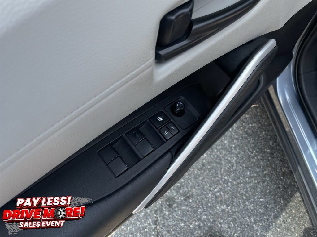 Used 2025 Toyota Corolla Cross SUV