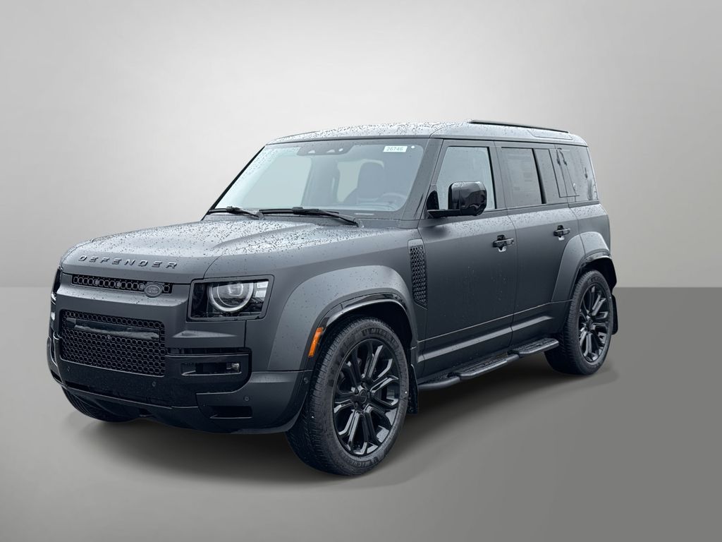 2026 Land Rover Defender 110 P635 OCTA AWD