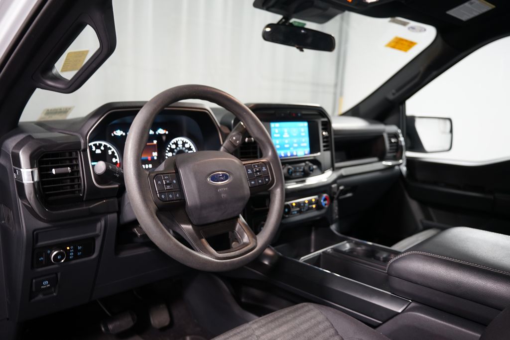 2023 Ford F-150 XL 7