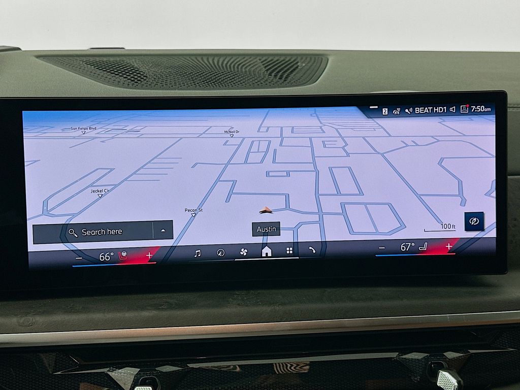 Thumbnail: 2025 BMW X7 - 13