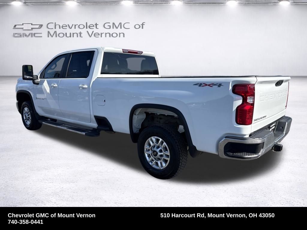 2024 Chevrolet Silverado 2500HD LT - Image 3