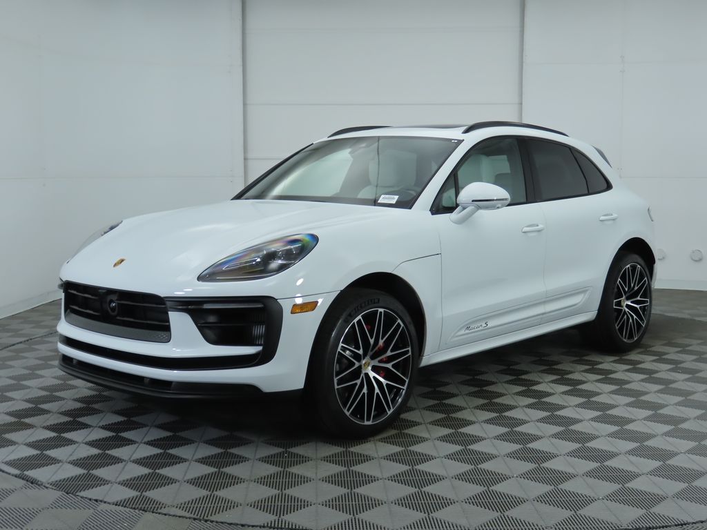 2024 Porsche Macan S -
                Phoenix, AZ