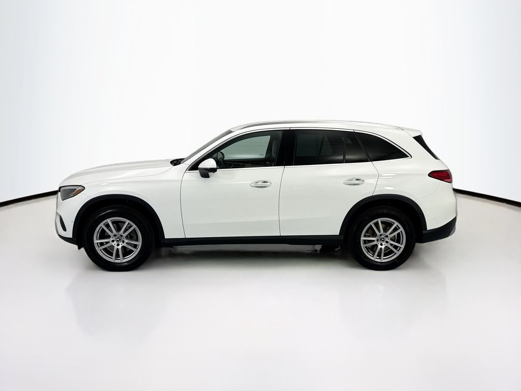 Thumbnail: 2026 Mercedes-Benz GLC - 8
