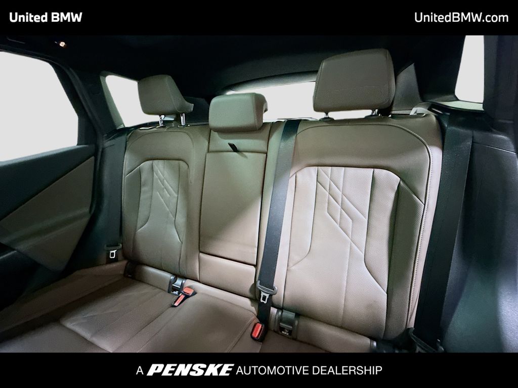 Thumbnail: 2026 BMW X3 - 13