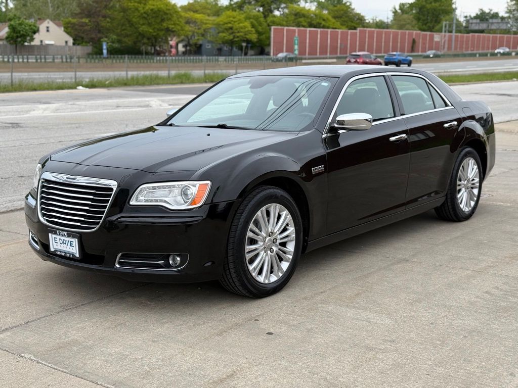 2012 Chrysler 300 C HEMI AWD's photo