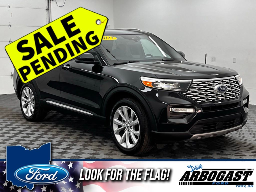 Black Metallic 2023 Ford Explorer Platinum AWD SUV / Crossover All-Wheel Drive Automatic