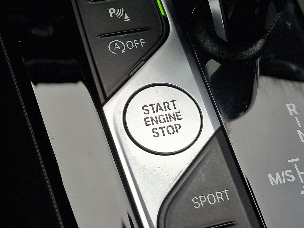 Thumbnail: 2021 BMW 2 Series - 24