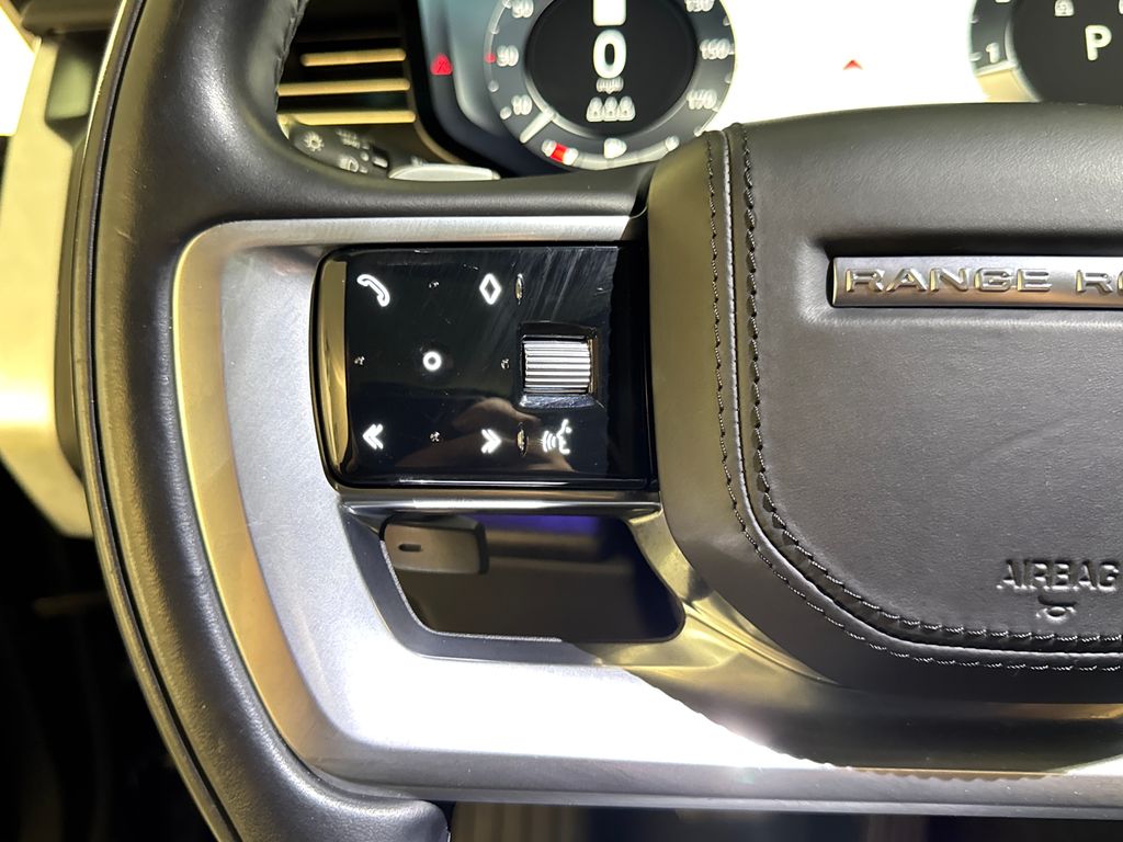 Used 2023 Black Land Rover SE image 17