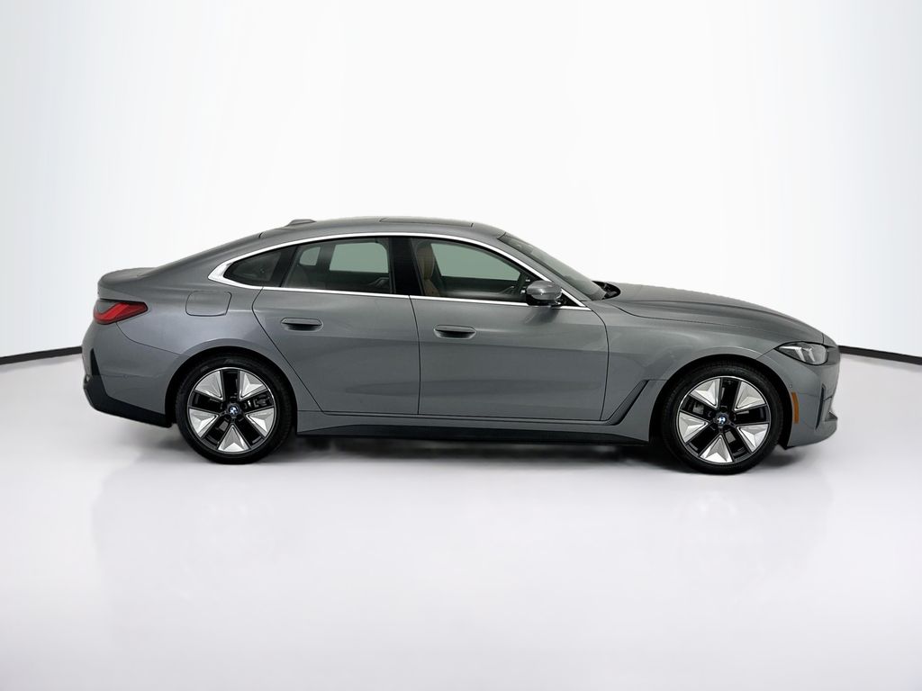 Thumbnail: 2025 BMW i4 - 4