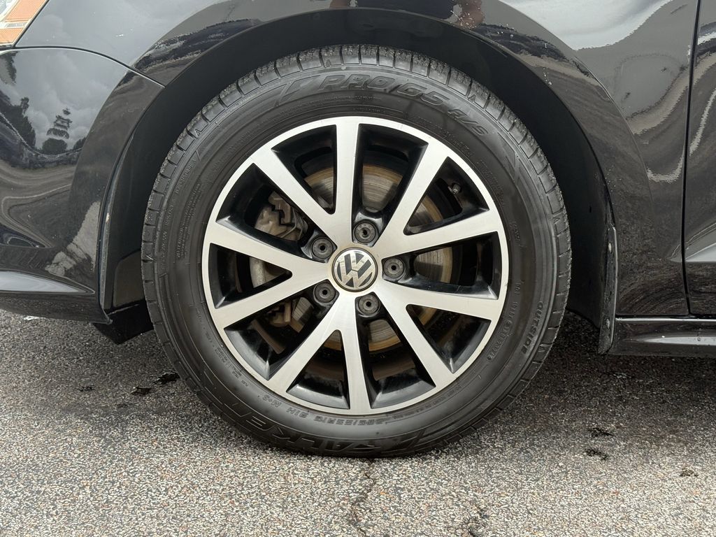 2017 Volkswagen Jetta 1.4T SE Black at Autostrade