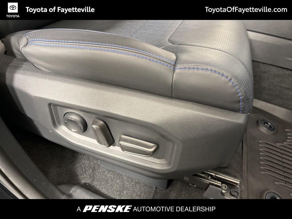 Thumbnail: 2024 Toyota Sequoia - 8